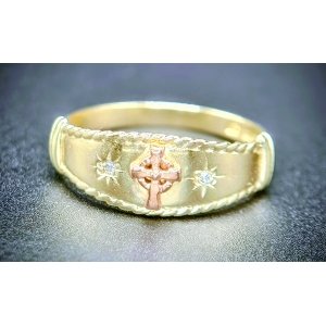vintage 9ct welsh design ring