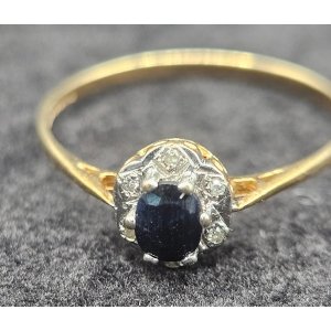 vintage 9ct sapphire ring